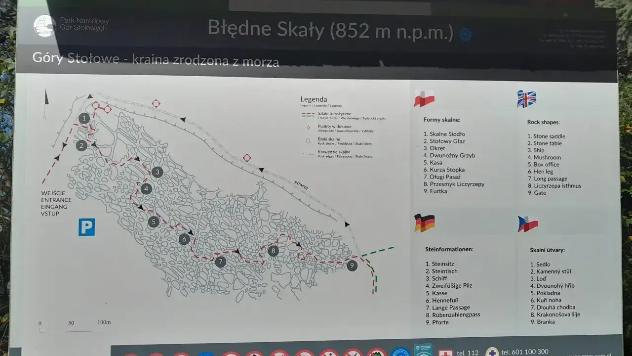 Mapa Błędnych Skał z zaznaczonymi szlakami, punktami widokowymi i formami skalnymi, jak "Skalne Siodło" czy "Okręt".